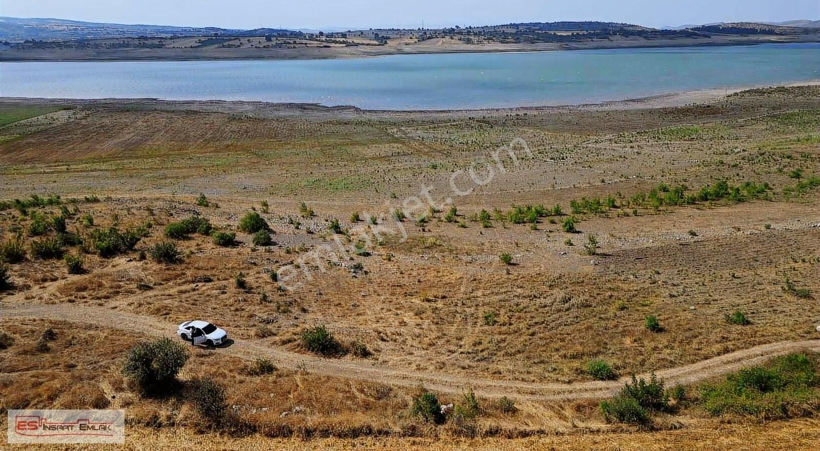 Altıeylül Selimiye Satılık Tarla Gölet Manzaralı Bungalova Uygun Yatırımlık Arazi