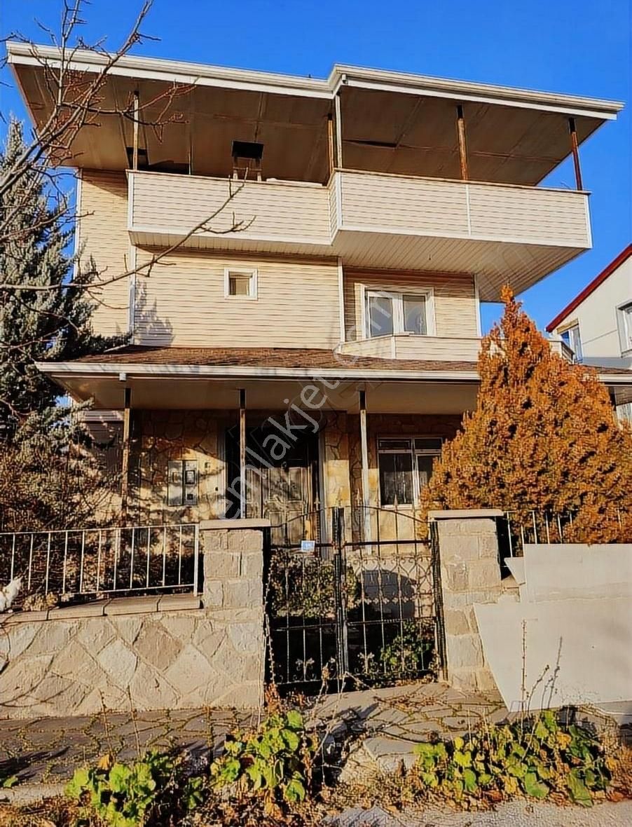 Gölbaşı Eymir Satılık Villa Uygun Fiyata Villa