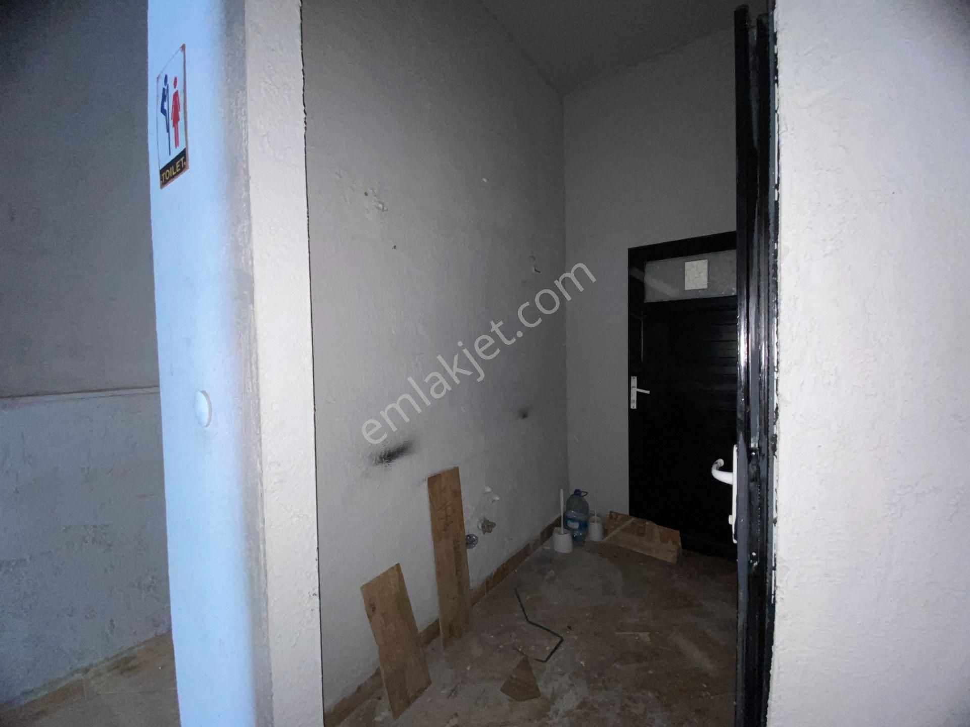 İzmir Hatay Nokta'da Satılık Boş Dükkan - Görsel 18