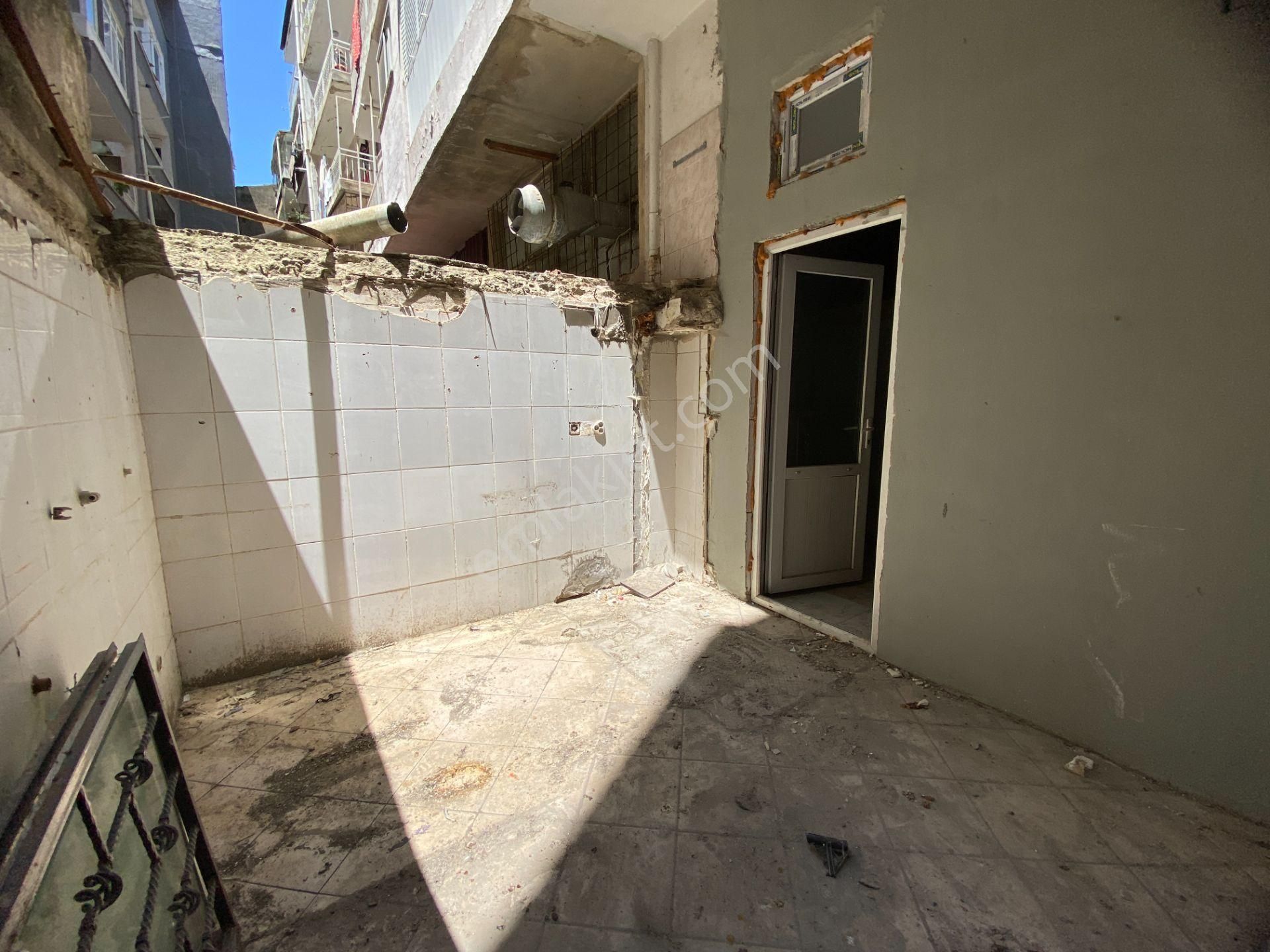 İzmir Hatay Nokta'da Satılık Boş Dükkan - Görsel 22