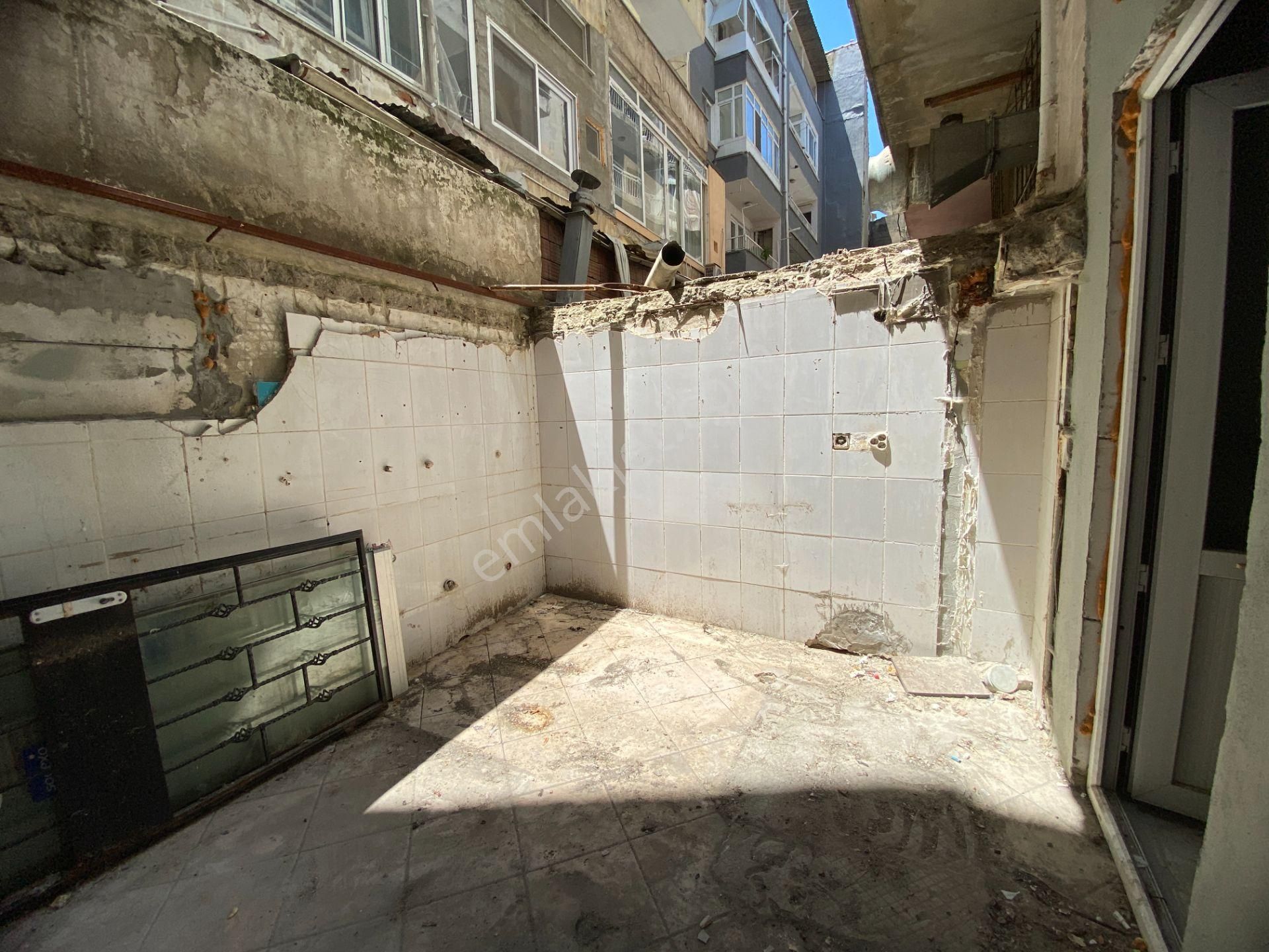 İzmir Hatay Nokta'da Satılık Boş Dükkan - Görsel 24