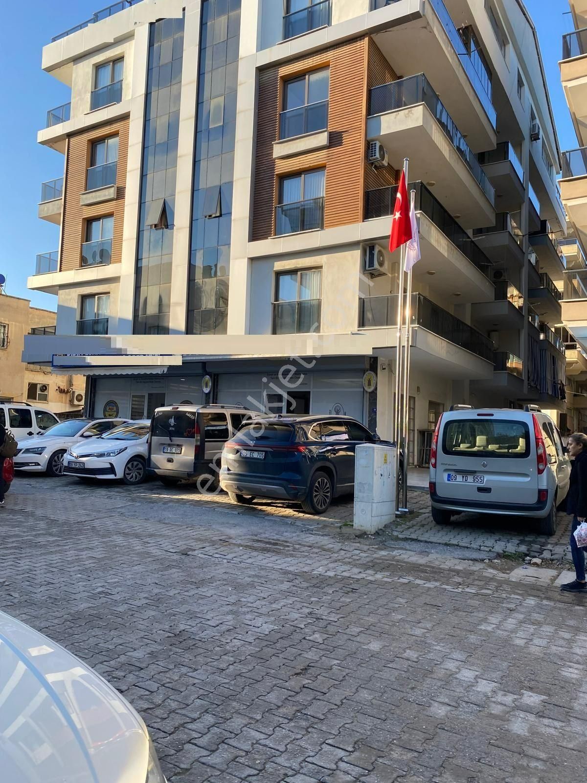 Didim Yeni Satılık Daire Didimde Satılık Belediye Civarında Ön Cephe Asansörlü 3+1 Dublex