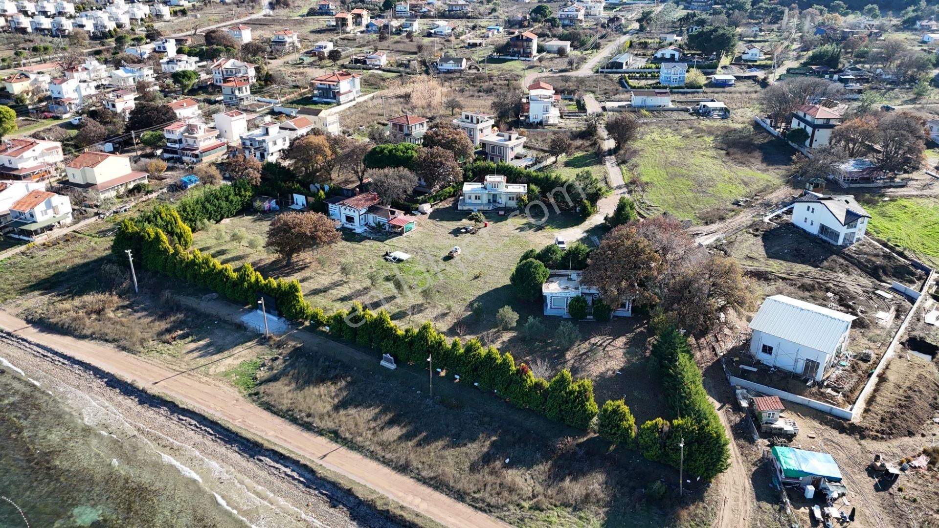 Çanakkale Merkez Yapıldak Köyü (Saltık) Satılık Müstakil Ev Yapıldak Saltık'ta Satılık Denize Sıfır Geniş Arazili Müstakil Ev