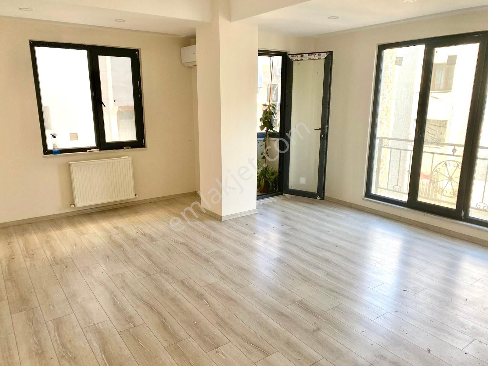 Avcılar Ambarlı Kiralık Daire Sıfır Yeni Binada 3+1 Asansörlü 130m2 Kiralık Süper Lüx Daire