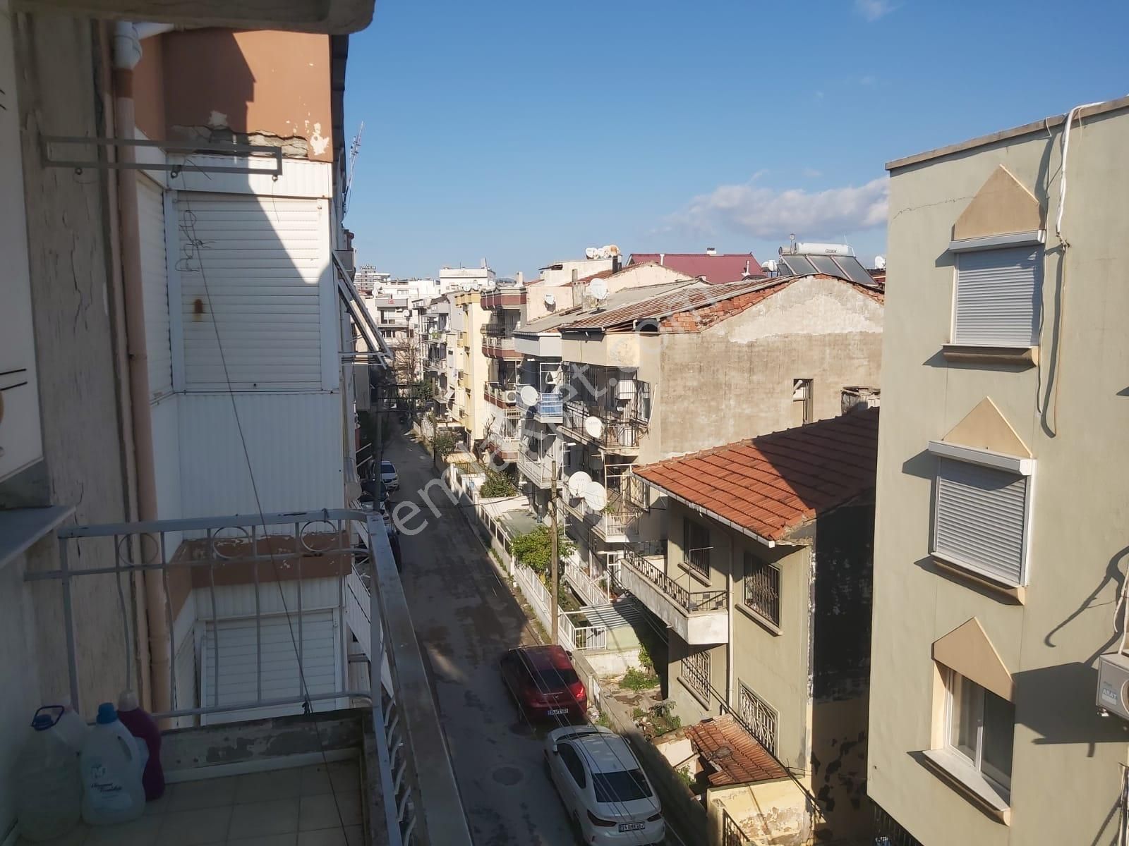 Buca İnkılap Satılık Daire Güneş'ten Şirinyer İzban 3dk 2+1 80m Kapalı Mutfak Balkon K.çatı