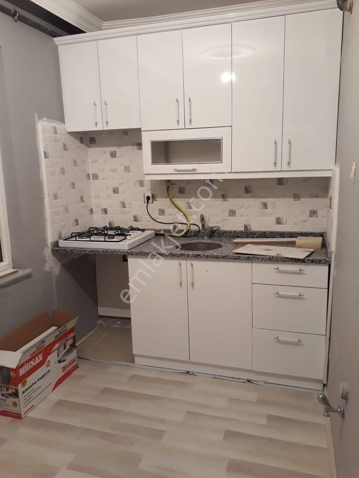 Kapaklı Cumhuriyet Kiralık Daire Kapaklı Cumhuriyet Mah 3+1 Mustekil Bina Arakat Daire