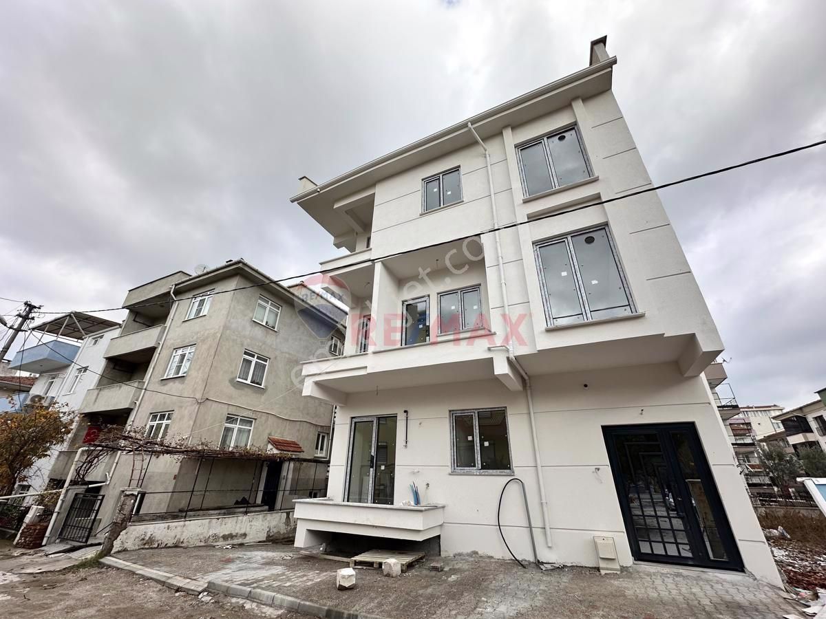 Altıeylül Bahçelievler Satılık Daire Remax Mid'den Balıkesir Bahçelievler'de Satılık 1+1 Daire