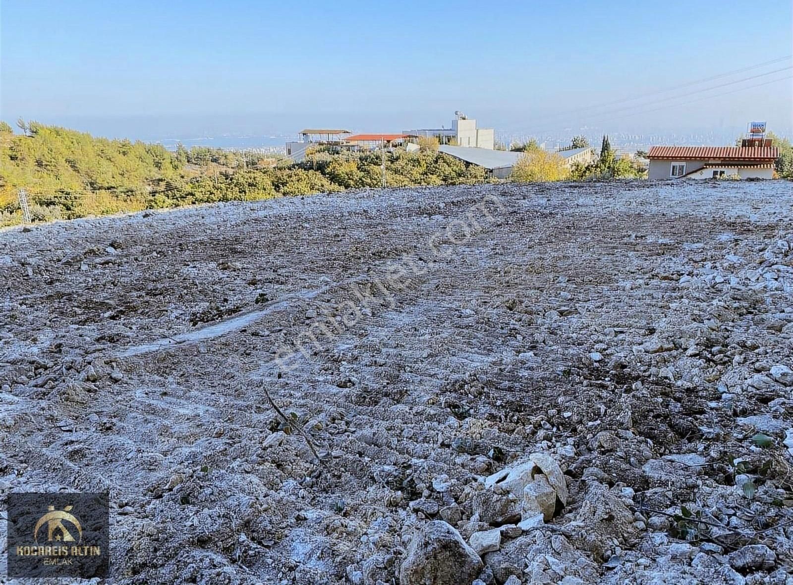 Toroslar Buluklu Satılık Villa İmarlı Deniz Manzaralı İki Katı İmarlı 1000 Metre² Muhteşem Arsa