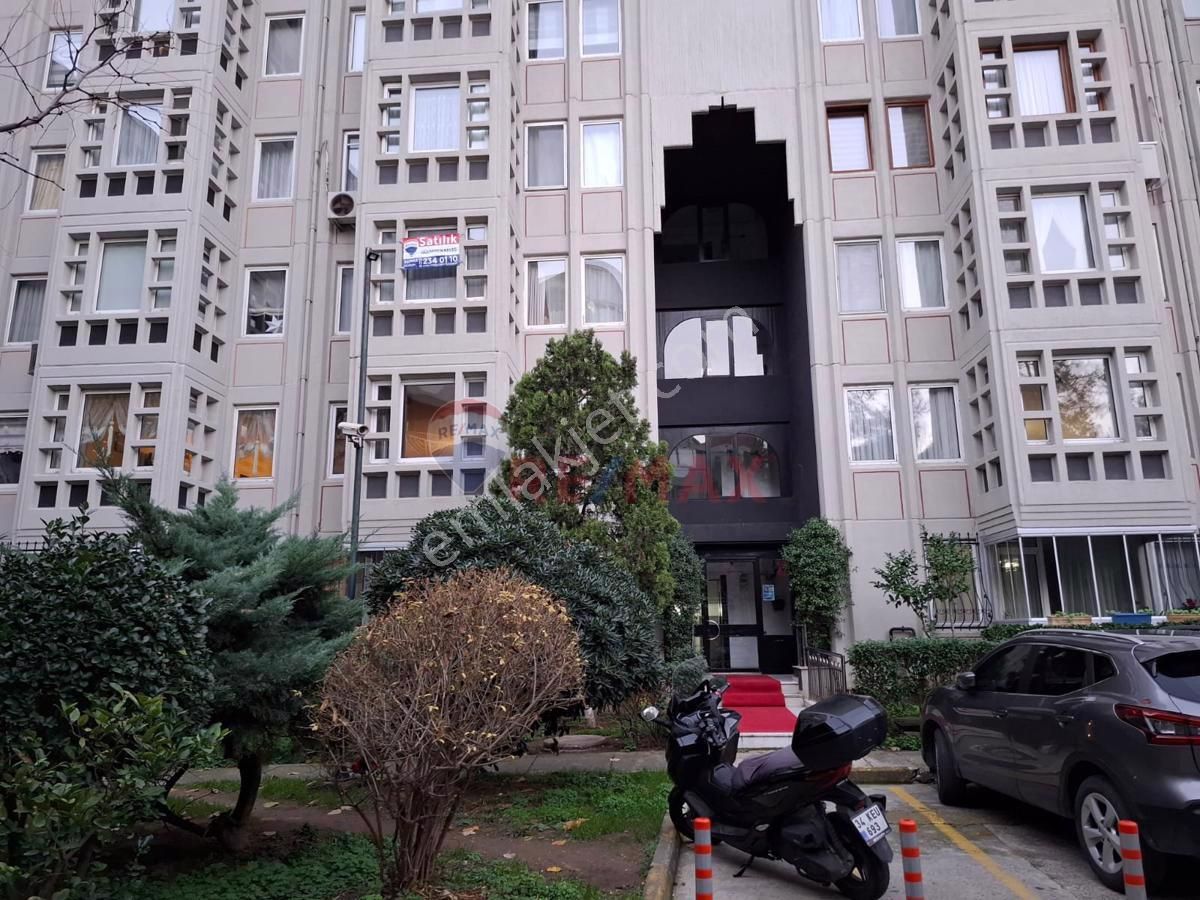 Üsküdar Ünalan Satılık Daire Göztepe Soyak Sitesinde Satılık 3+1 Ara Kat Daire