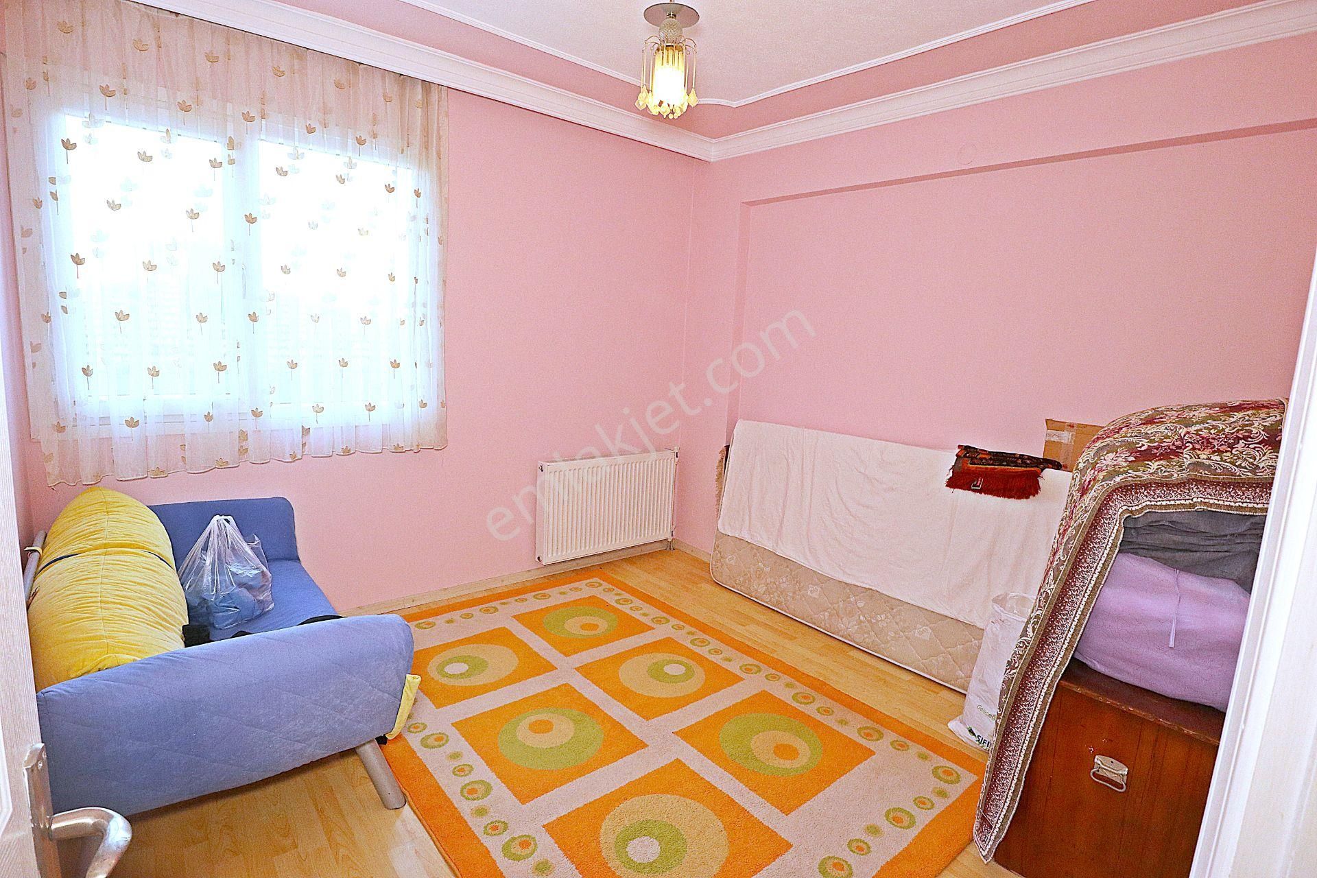 Deniz Manzaralı 200 M2 10 Yaşında Asansörlü,otoparklı Arakat Köşe Geniş Daire - Görsel 21