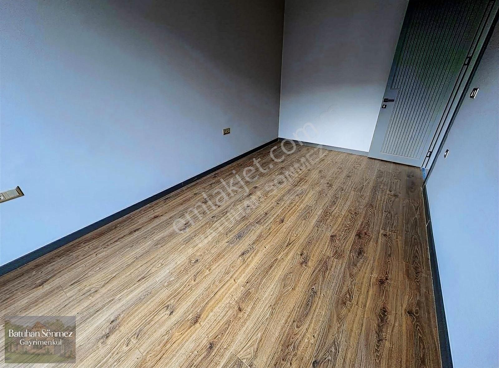 Kartepe Sarımeşe Kiralık Daire Kartepe Sarımeşe Zeray Mahal'de Kiralık 2+1 Arakat Daire