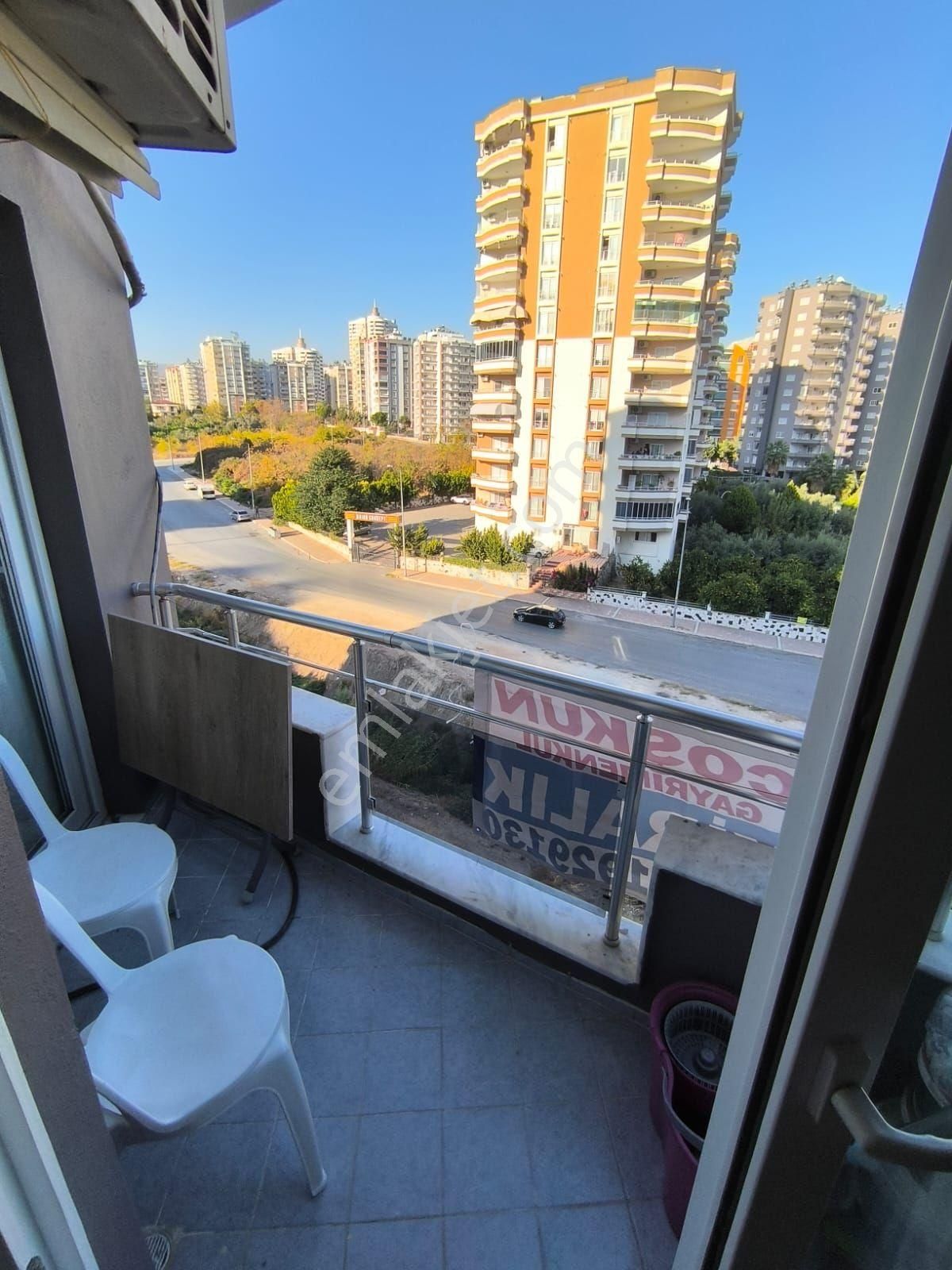 Coşkun'dan Ünv.cad.de Full Eşyalı Satılık 1+1 Daire - Görsel 6