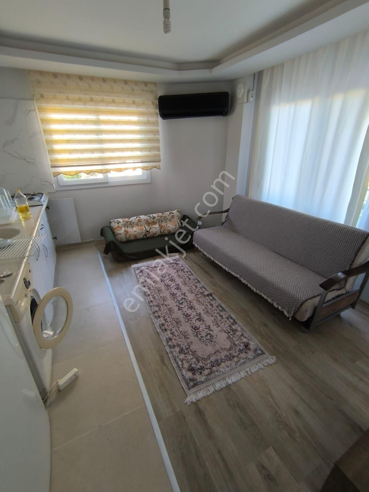 Coşkun'dan Ünv.cad.de Full Eşyalı Satılık 1+1 Daire - Görsel 2