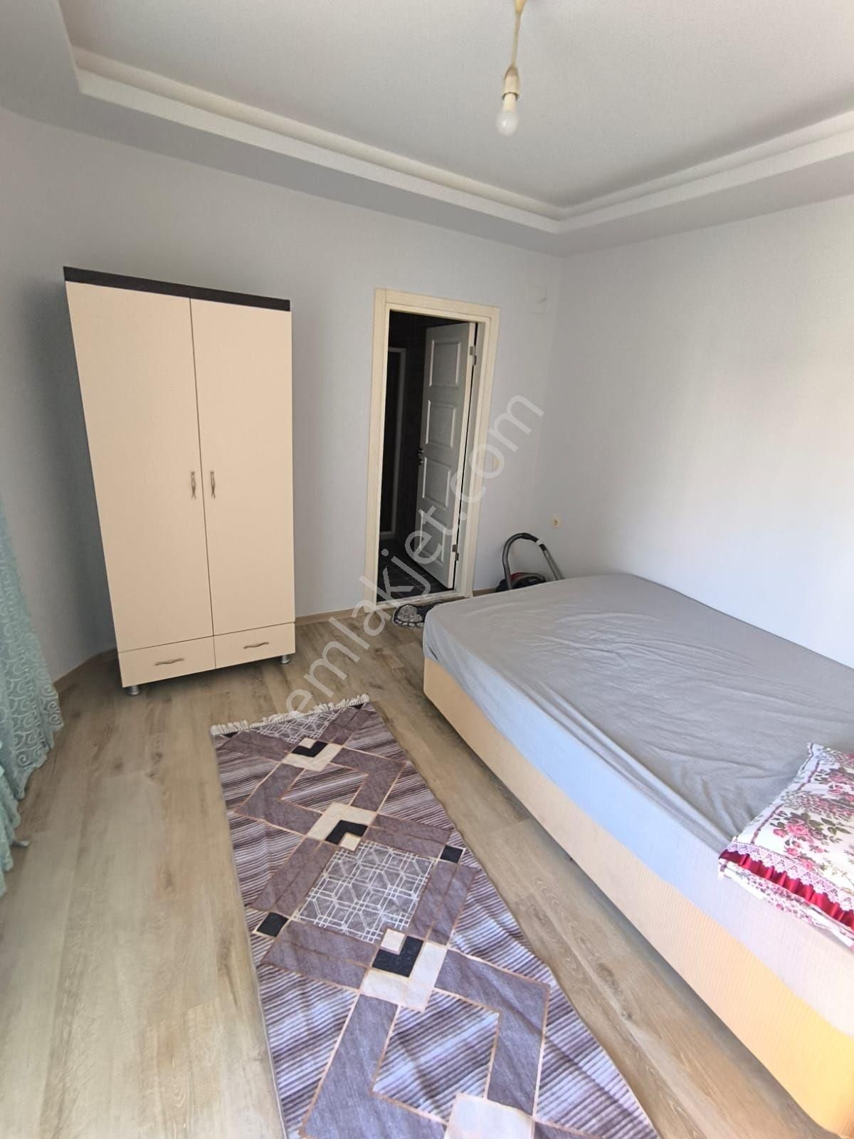 Coşkun'dan Ünv.cad.de Full Eşyalı Satılık 1+1 Daire - Görsel 4