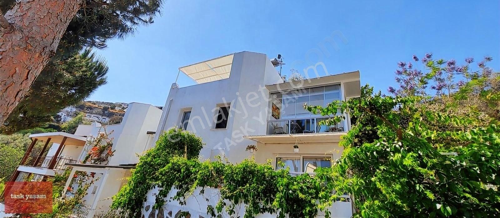 Bodrum Gündoğan Satılık Villa Bodrum Gündoğan Tankay Sitesinde Satılık Muhteşem Villa