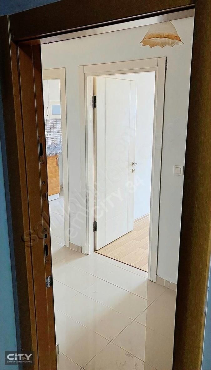 Maltepe Girne Kiralık Daire Girne Mahallesinde Temiz 2+1