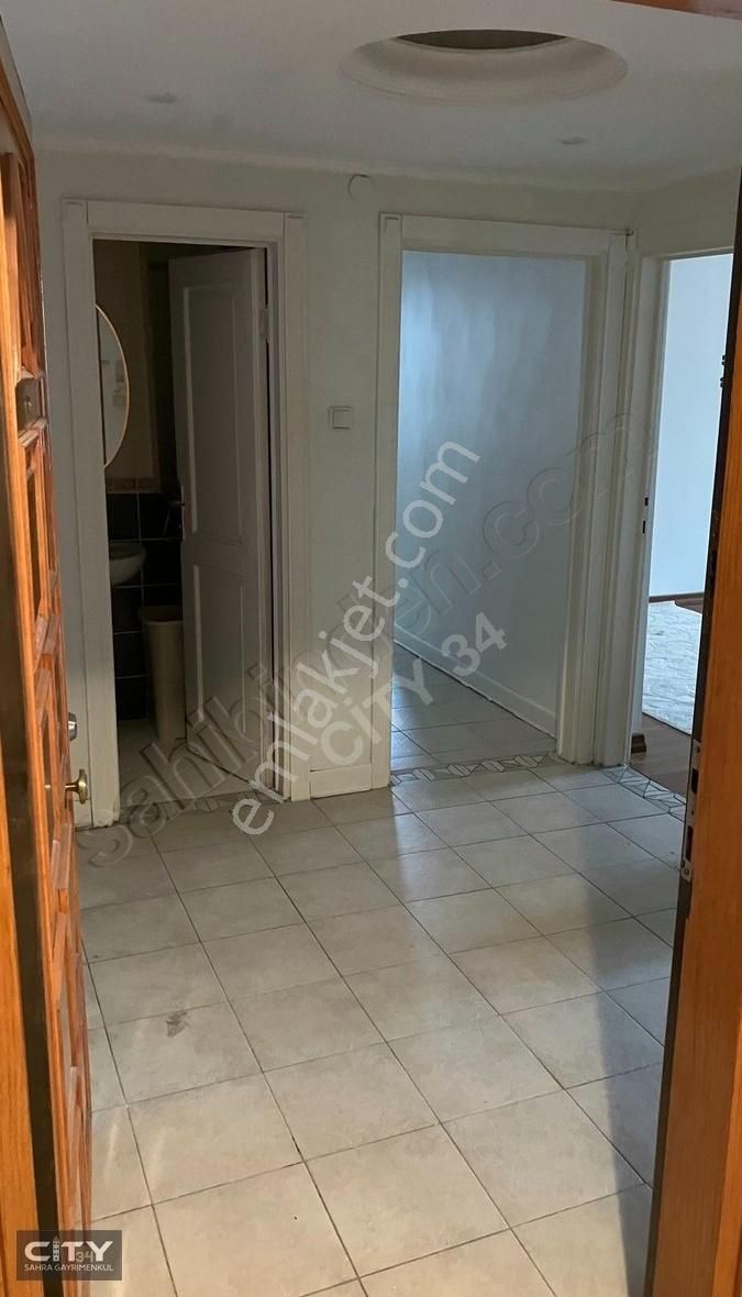 Maltepe Girne Kiralık Daire Sanatçılar Sitesi Temiz Ferah 3+1