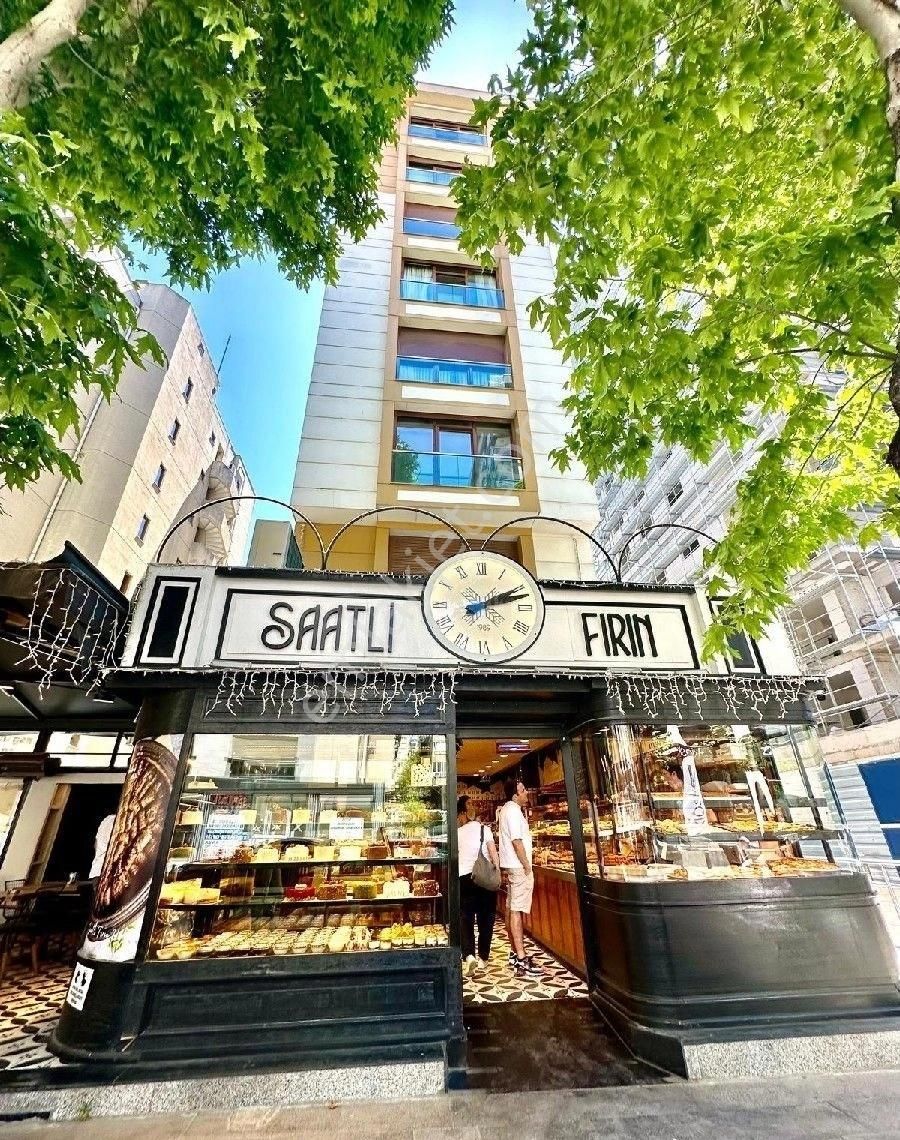 Kadıköy Suadiye Satılık Daire Mutluol Proje'den Eminali Paşa Cd.üzerinde 2+1 80 M²