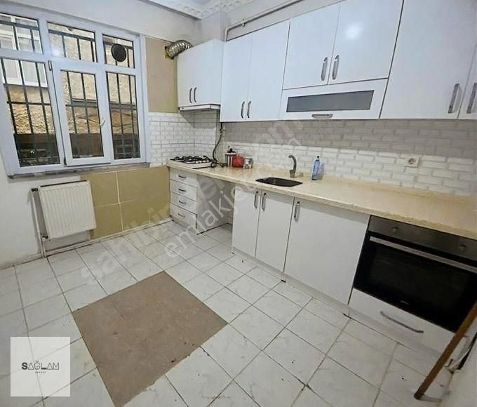 Kadıköy Eğitim Marmaraya Yakın Kiralık Daire Hasanpaşa'nın Kalbinde! Kaçırılmayacak Bakımlı Kiralık Daire