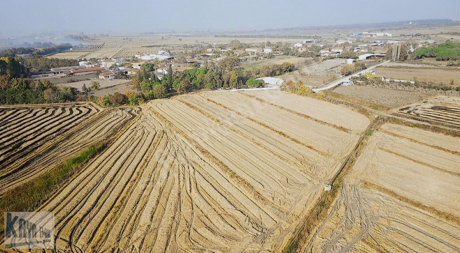 Gönen Korudeğirmen Satılık Konut İmarlı Hastaneye Yakın 19850 M2 Tarla