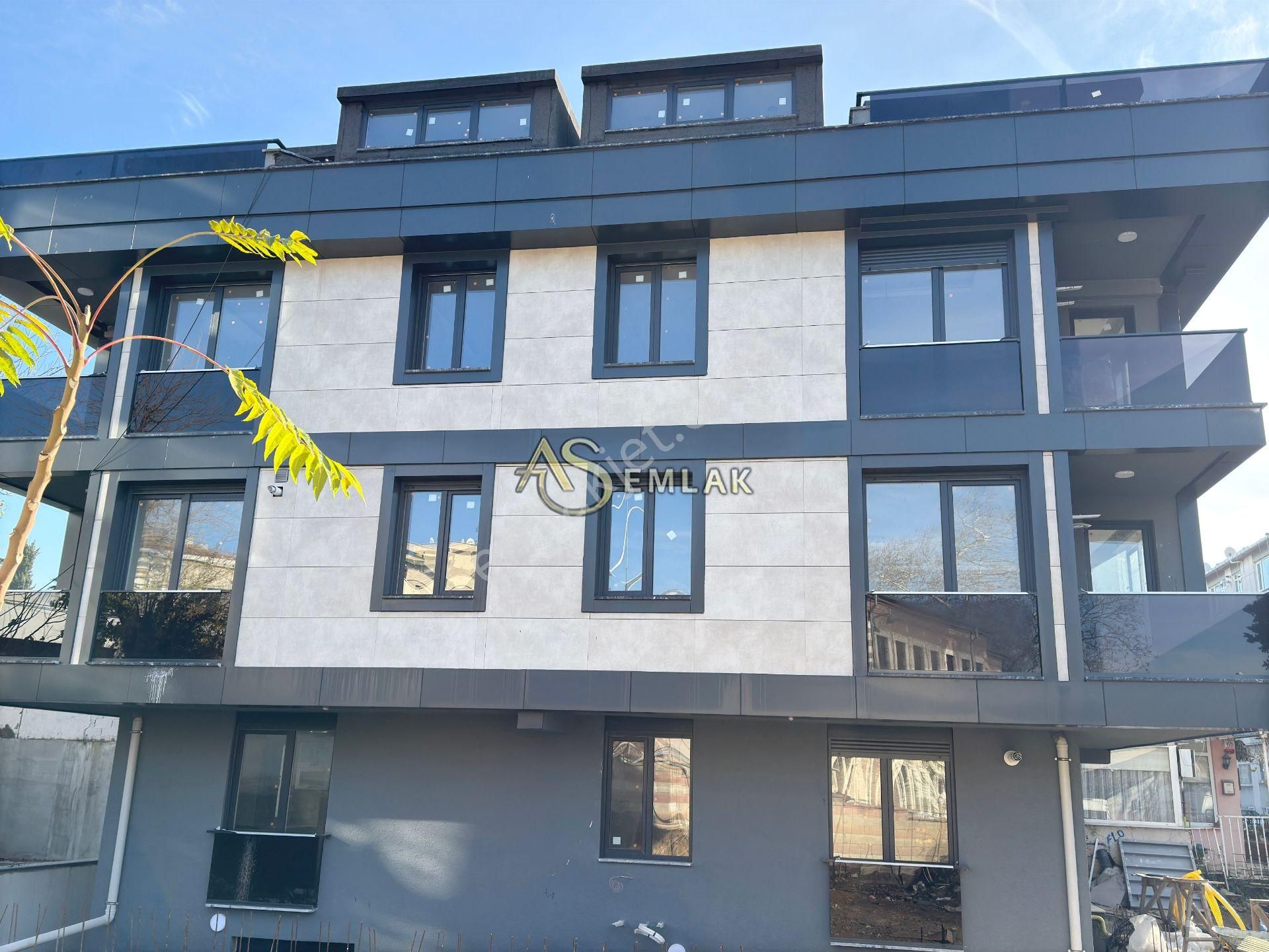 Üsküdar Murat Reis Kiralık Daire As Emlak’tan 1+1 Sıfır Binada Caddeye Metroya Yakın Daire