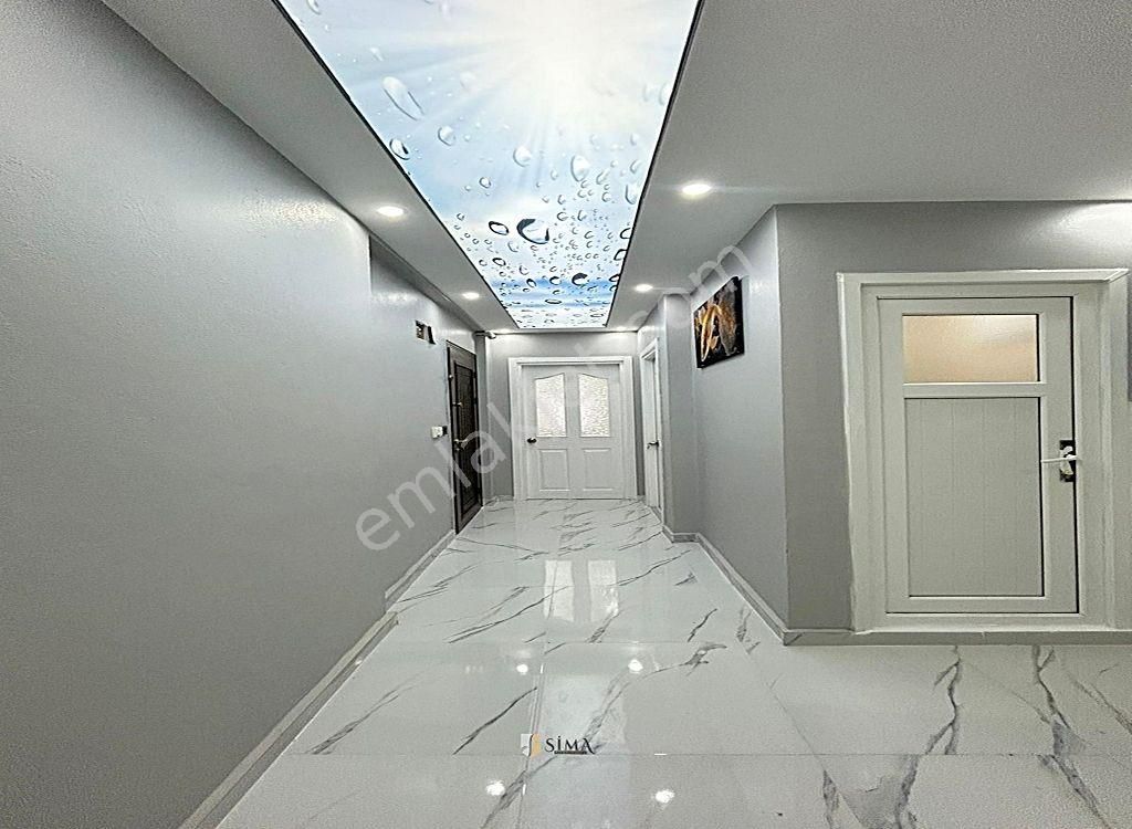 Esenyurt Mehterçeşme Satılık Daire Esenyurtta Satılık Mehterçeşme Mh Ufuk Cd Civarı 2. Kat 125m2 Lüx Daire