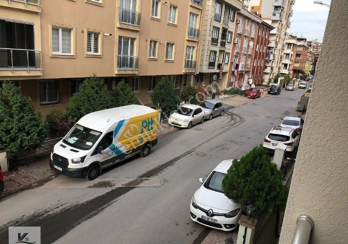 Ümraniye Esenevler Satılık Daire Ümraniye Esenevler Mah. Finans Merkezinin Ve Otobanın Dibinde 3+1 125 M2 1.kat Asansör Balkon Kombi