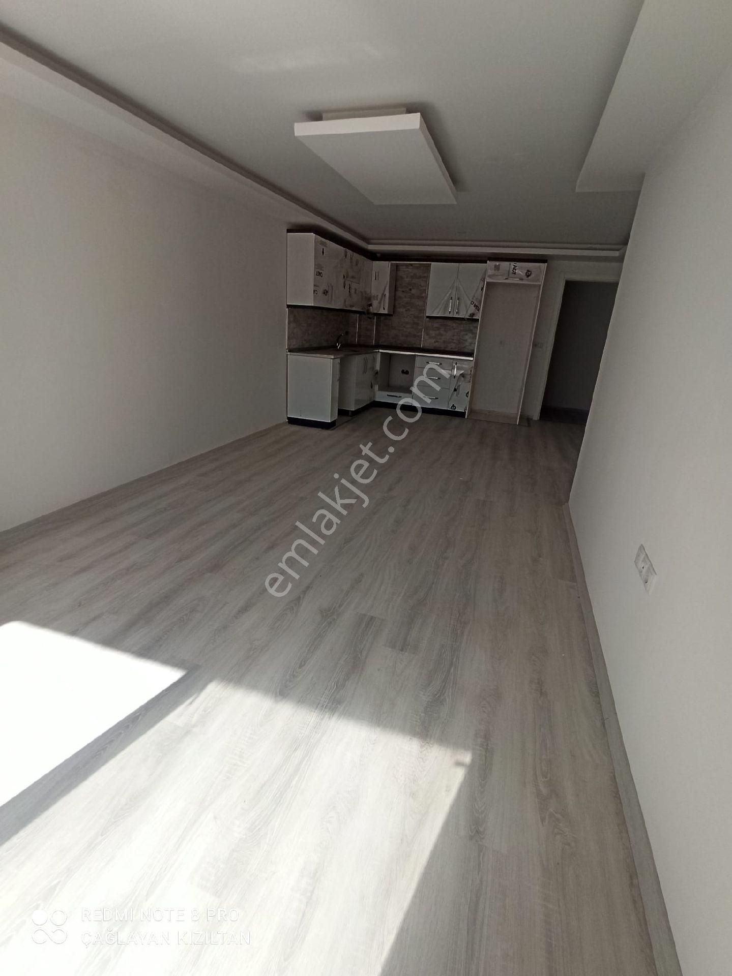 Kuşadası Davutlar Satılık Daire Kupon Daire 3+1 Ebeveyn Banyolu Ön Cephe Geniş Daire Geniş Balkon Acil Satılık !!