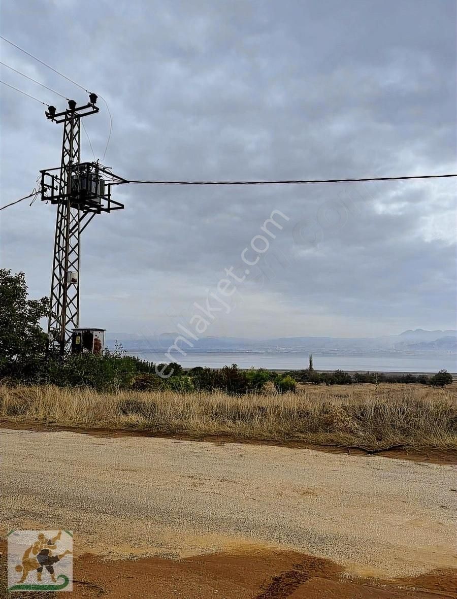 Burdur Merkez İlyas Köyü (Çay) Satılık Tarla İlyas Köyün'de 1228 M2 Full Göl Manzaralı Arazi Kaçmaz Fırsat