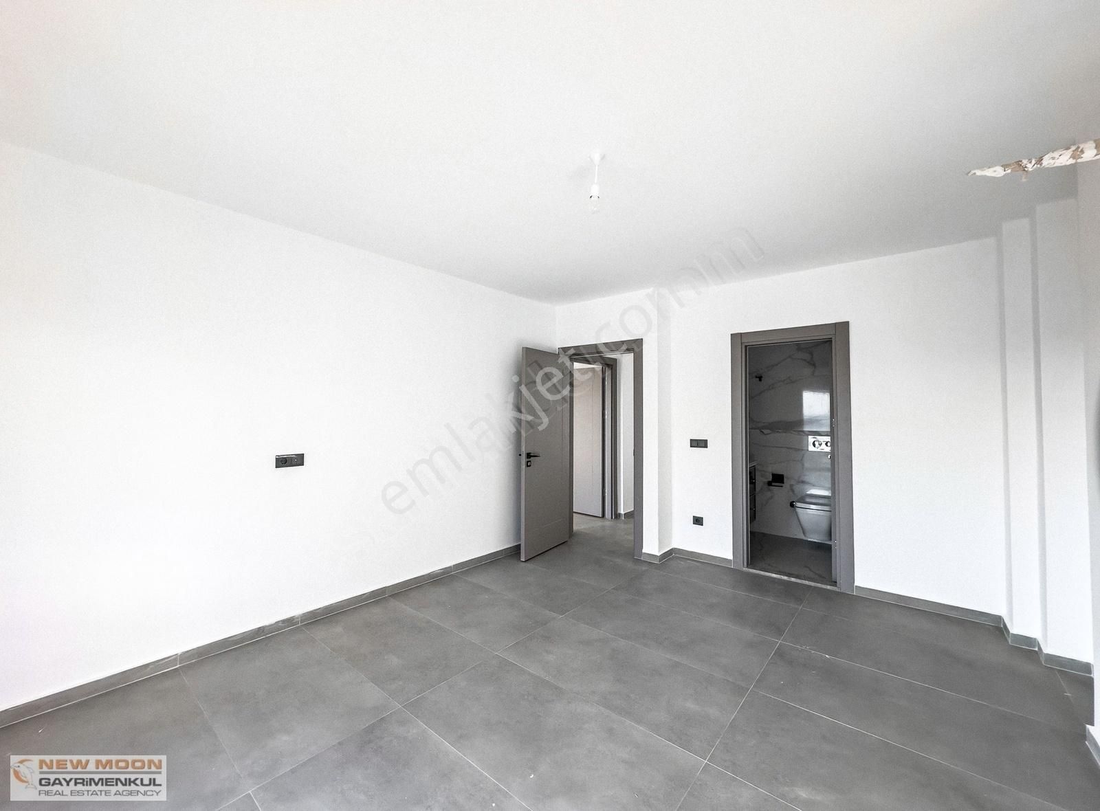 Bodrum Konacıkta 6+1 Yüzme Havuzlu Müstakil Tripleks Villa - Görsel 24