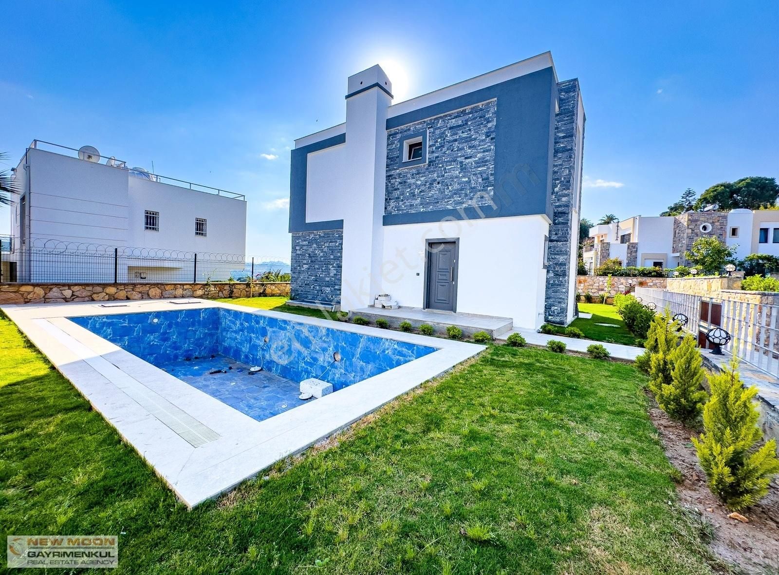 Bodrum Konacıkta 6+1 Yüzme Havuzlu Müstakil Tripleks Villa - Görsel 9