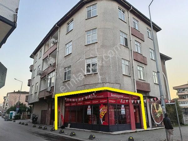 Adapazarı Orta Kiralık Dükkan & Mağaza Çiftçi Emlak'tan Cadde Üzeri Köşe Başı 40 M² Kiralık İşyeri