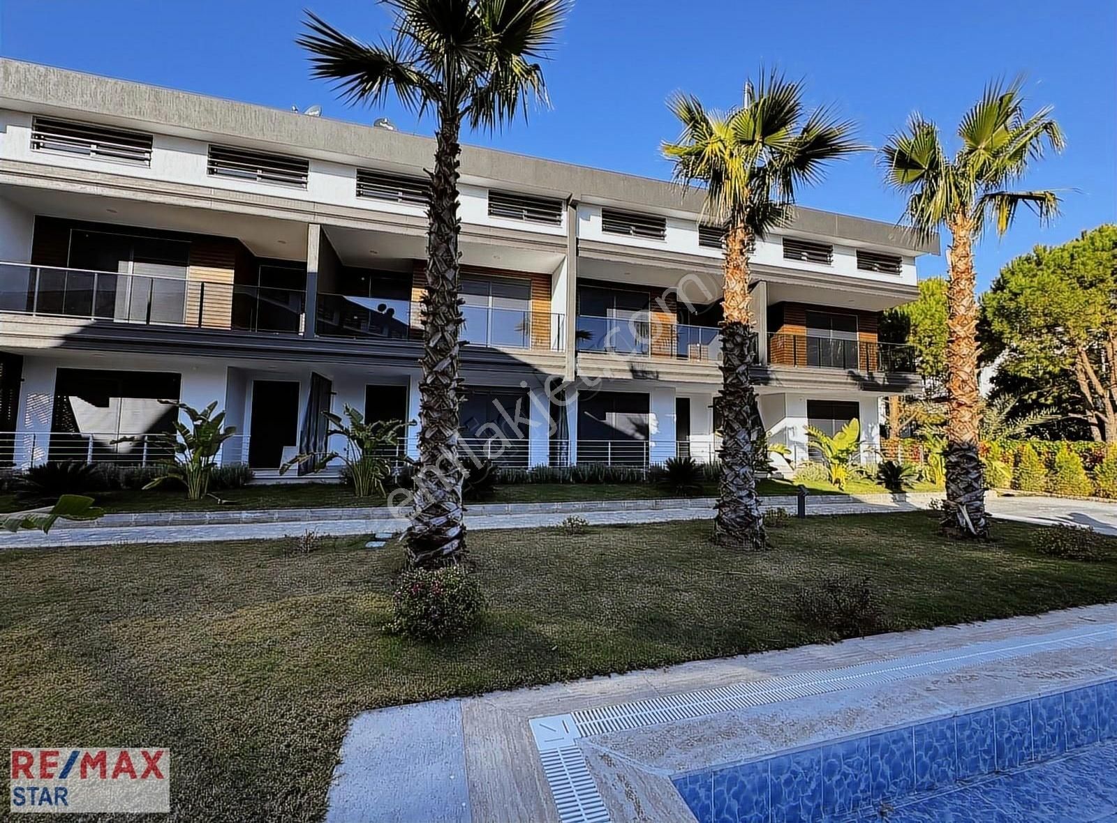 Manavgat Side Satılık Daire Manavgat Side De Denize Yakın Muhteşem Sitede 3+1 Sıfır Dubleks