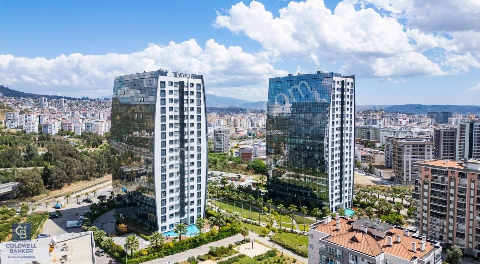 Karşıyaka Örnekköy Satılık Residence Karşıyaka Katal Aypark Residence'ta 3+1 Yabancı Satışına Uygun