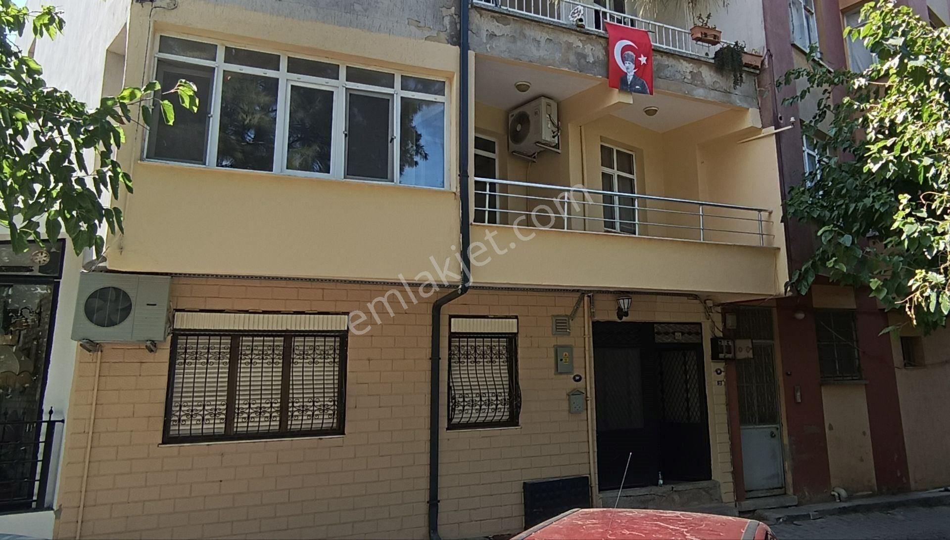 Urla Yelaltı Satılık Daire Urla Merkez'de Satılık 3+1 Daire