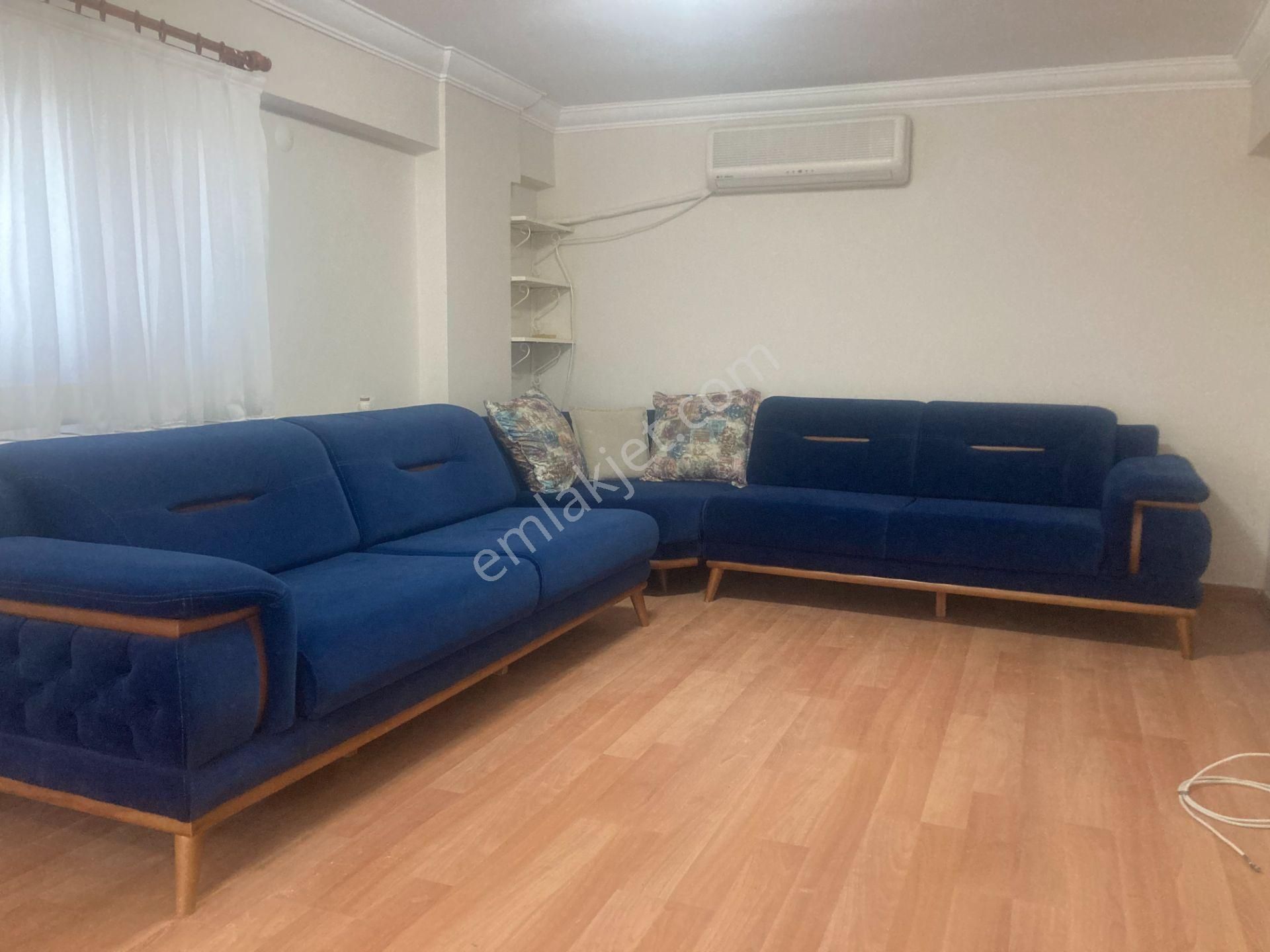 Urla Hacı İsa Kiralık Daire Urla'da Ana Caddeye 2 Dk. Mesafede, Kiralık Eşyalı, Bahçeli 2+1