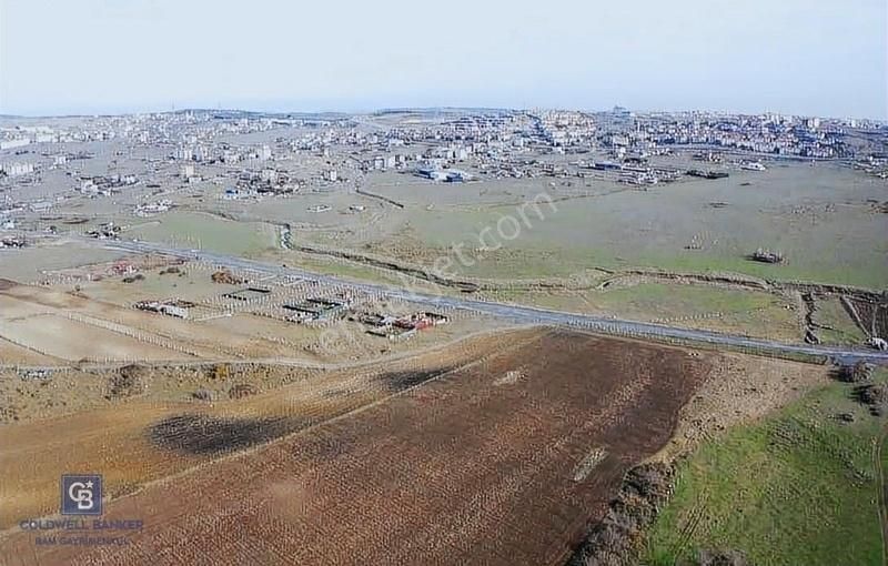 Arnavutköy Haraççı Satılık Tarla Arnavutköy Haraççı'da 163 M2 Satılık Arsa