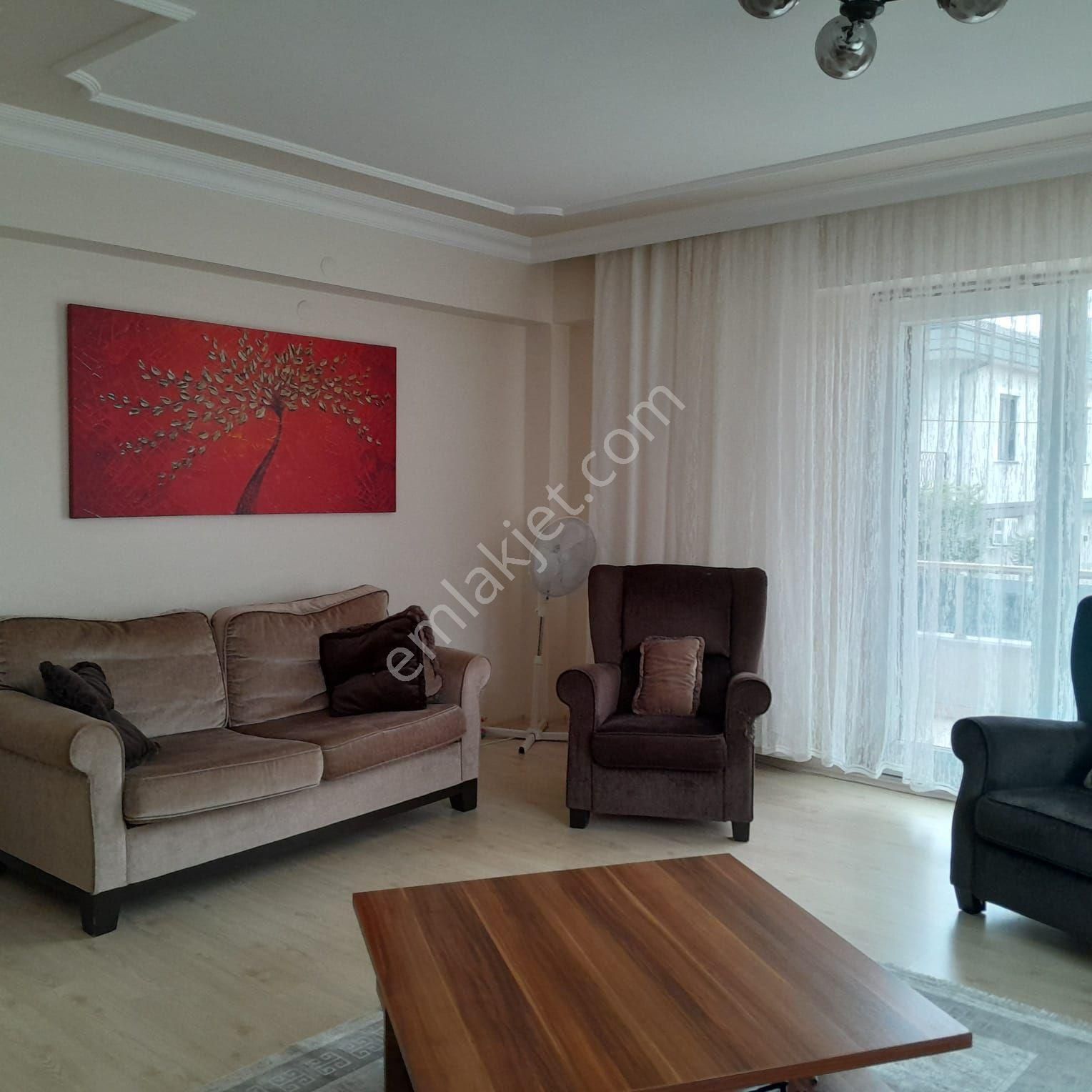 Serdivan Köprübaşı Kiralık Daire Serdivan Köprübaşı Tarafında Net 145 M2 Bahçe İçinde 2.kat Daire