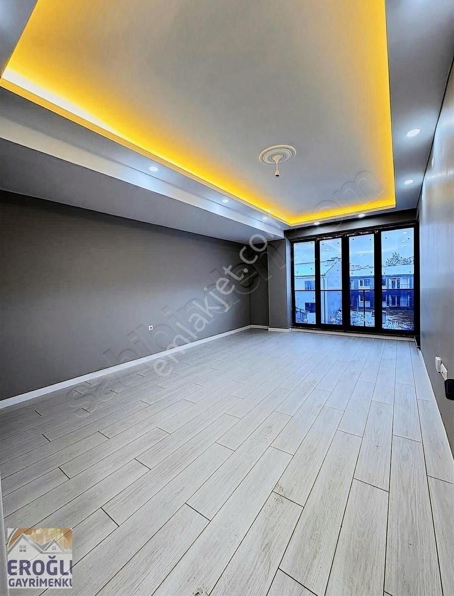 Tepebaşı Çamlıca Satılık Daire Eroğlu Emlak** 2 Milyon Kredili** 140m² 3+1 Özel Otoparklı Daire