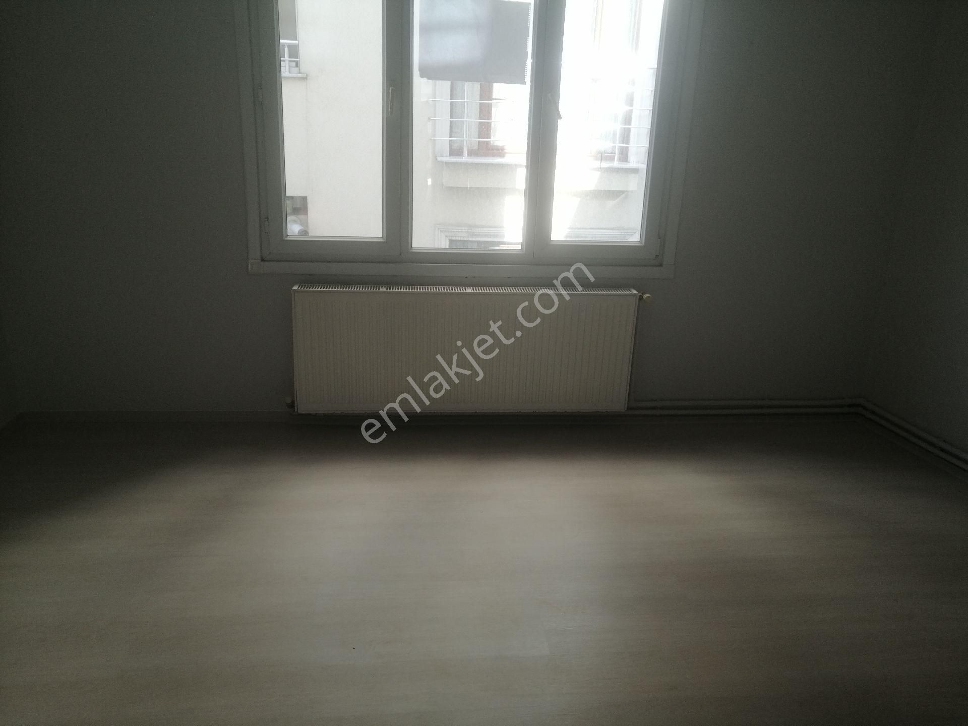 Kağıthane Gürsel Kiralık Daire Ceylan Emlaktan Merkezi Yerde Kiralık Daire Ulaşım Sıkıntısı Yok