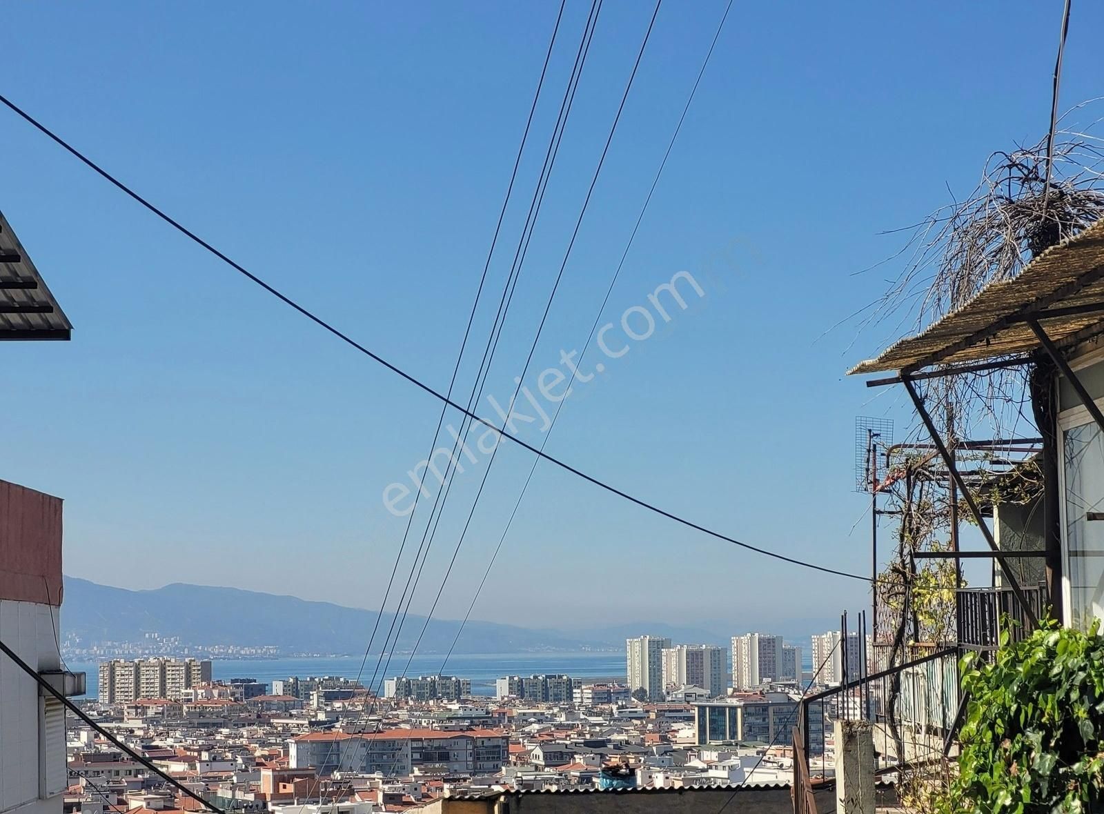 İzmir Karşıyaka Satılık Bina Cumhuriyet Mahallesi // Satılık Bina // Yatırımlık Kira Getirili