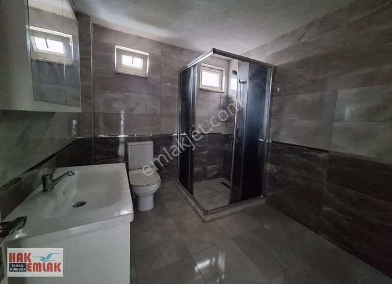 Düzce Merkez Aziziye Kiralık Daire Hak Emlaktan Aziziye Mh Kapalı Pazar Yeri Yanı Kiralık 2+1 Daire