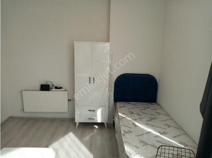 Maltepe Bağlarbaşı Kiralık Daire Maltepe Metronun Dibinde Faturalar Dahil Eşyalı 1+0 Stüdyo Daire