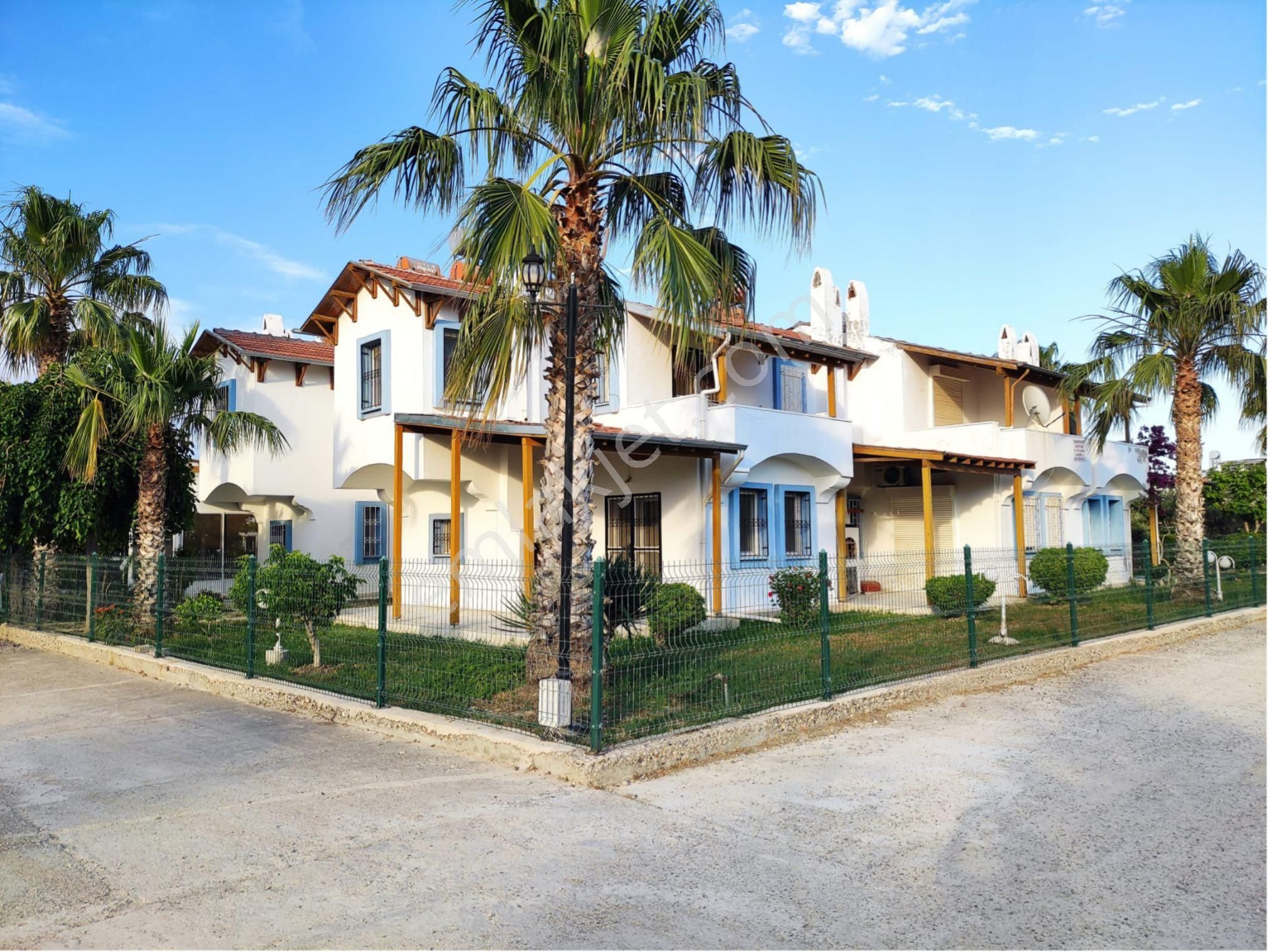 Silifke Taşucu Satılık Yazlık Mersin Kum Mahallesi'nde Havuzlu Satılık Villa / House For Sale