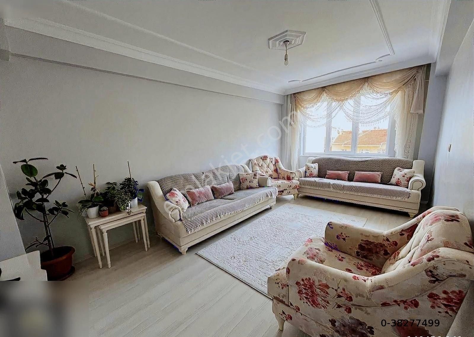 Odunpazarı Emek Satılık Daire Emek Mah. Arabacılar Bulvarı Yakını 2+1 105m2 Daire