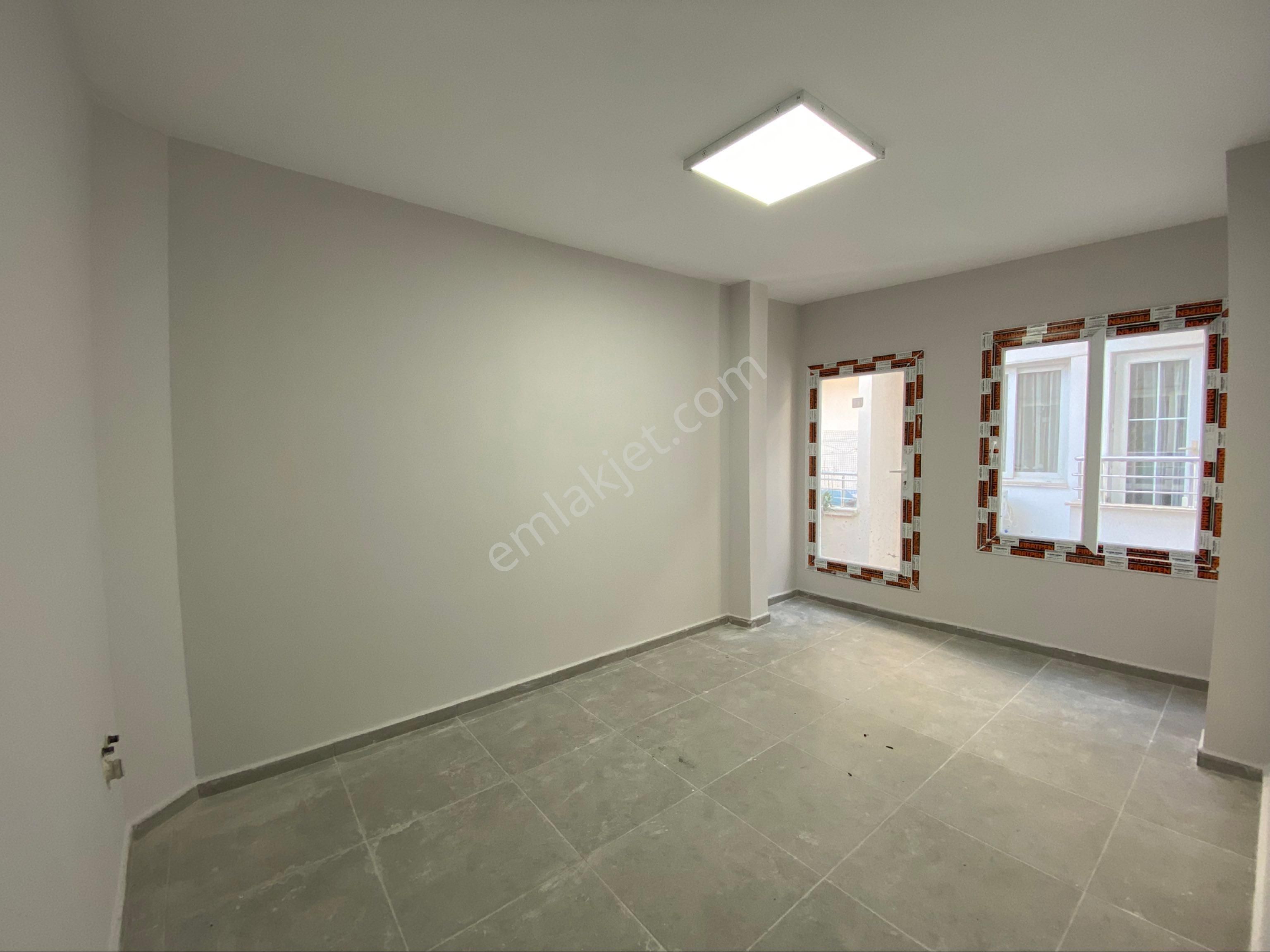 Forum Avm Arkası Satılık Komple Bina İşyeri - Görsel 18