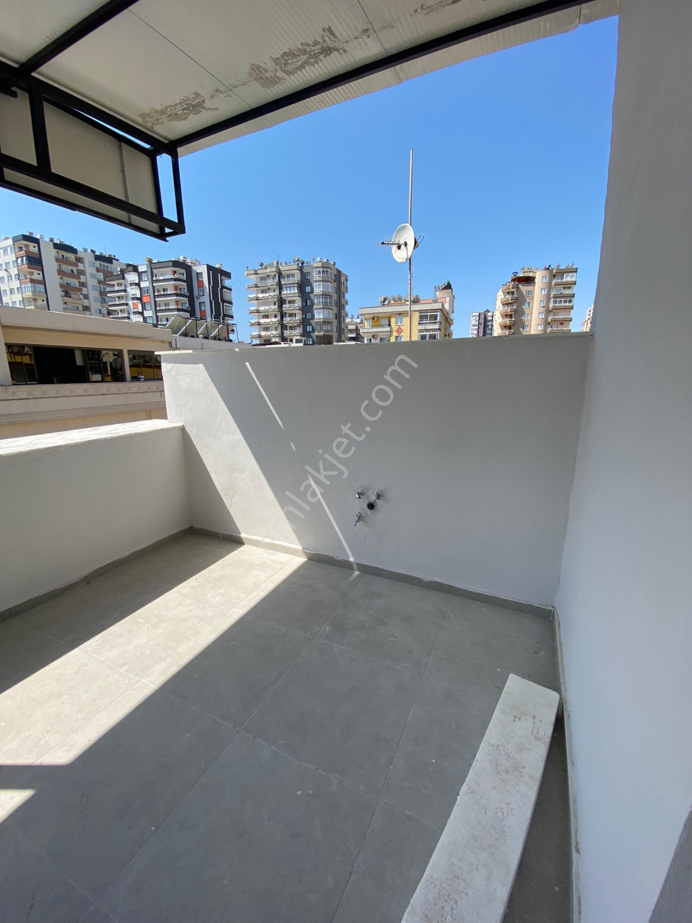 Forum Avm Arkası Satılık Komple Bina İşyeri - Görsel 22