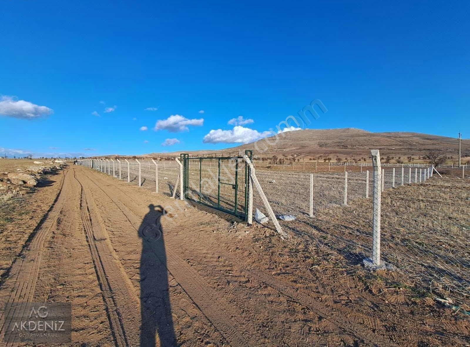 Melikgazi Küçük Bürüngüz Satılık Bağ & Bahçe Akdenizden Gesi/küçükbürüngüzde 1700 M2 Hobi Bahçeleri