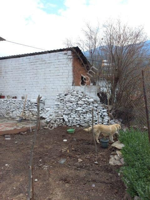 Beydağ Adaküre Mahallesinde 255 M2 Satılık Müstakil Taş Ev - Görsel 20