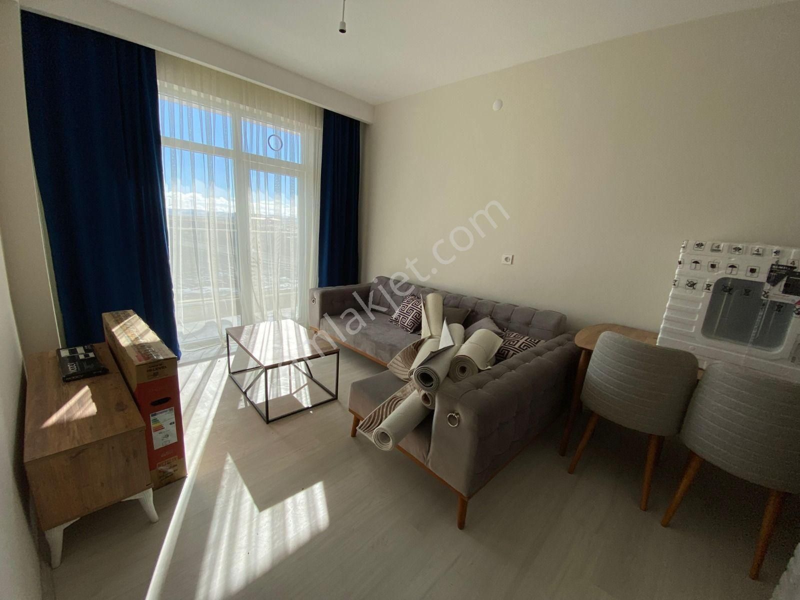 Yozgat Merkez Çapanoğlu Kiralık Daire Üniversite Yolunda 2+1 Eşyalı Kiralık Daire***burcu Emlak***